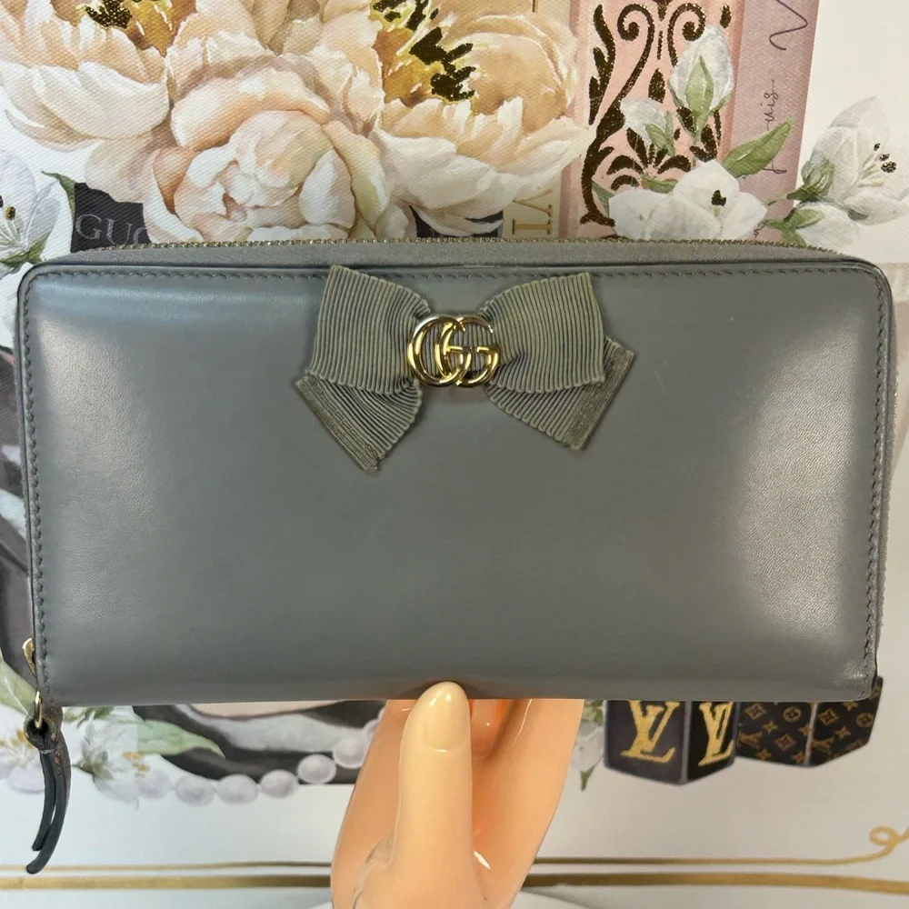GUCCI GG Marmont Japan Exclusive Ribbon Zip Around  Wallet 😍 - Picture 3 of 17